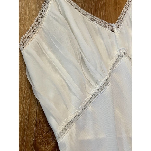 Vintage Women’s Form Fit Rogers Short Slip White, Fairy Babydoll Made in USA EUC - Picture 8 of 12